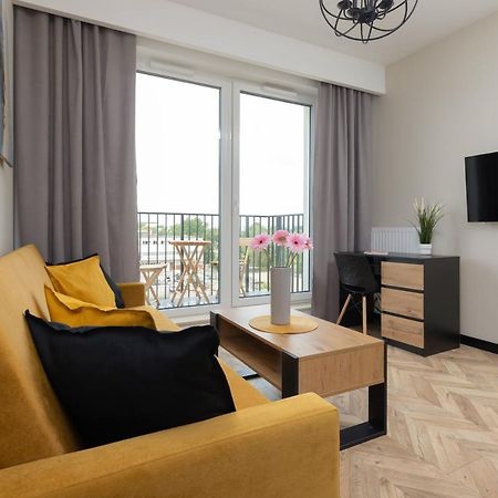 Home Factory Estate Praga Kotsisa By Noclegi Renters Warszawa Eksteriør bilde